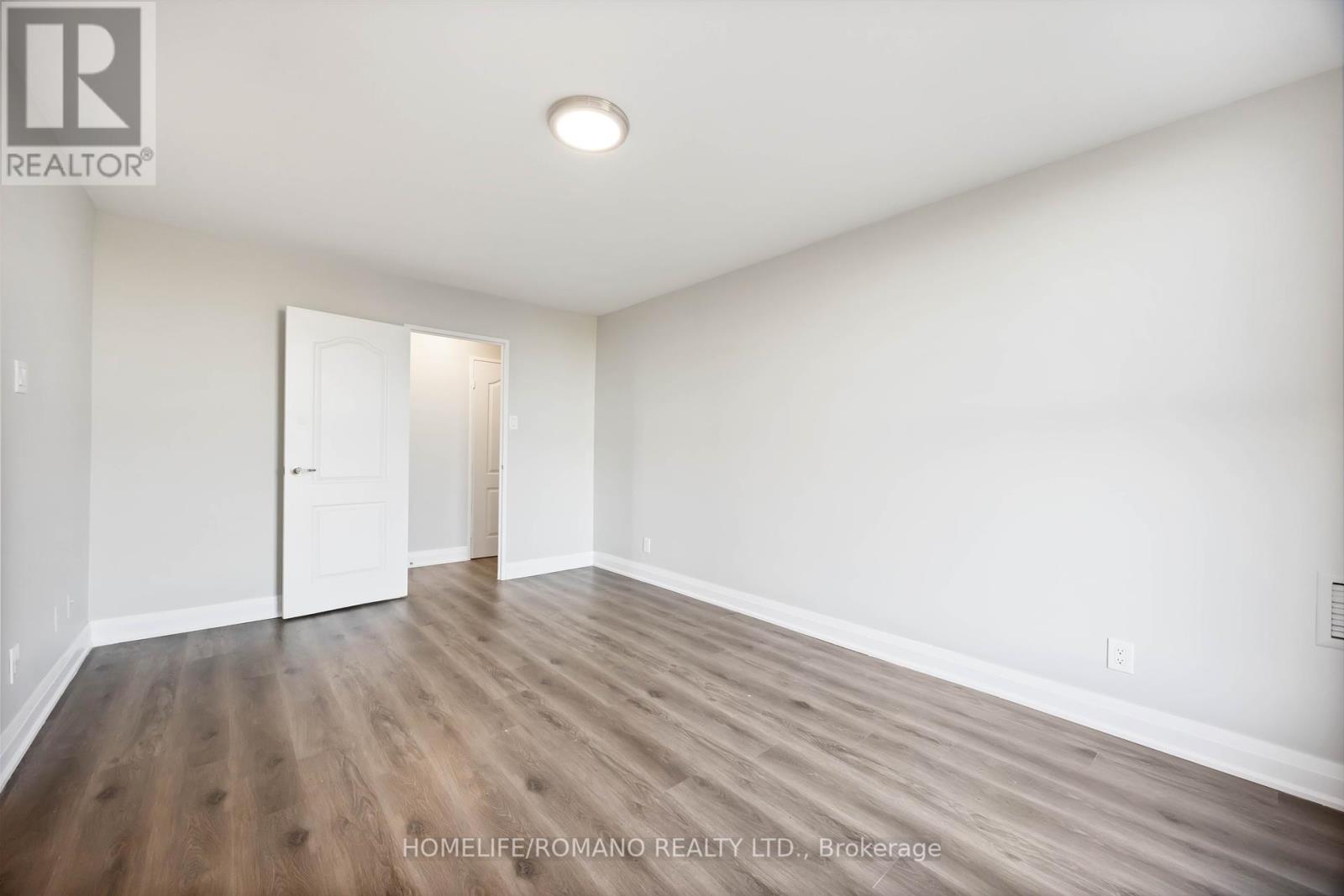 501 - 2835 Islington Avenue, Toronto, Ontario  M9L 2K2 - Photo 25 - W12439773
