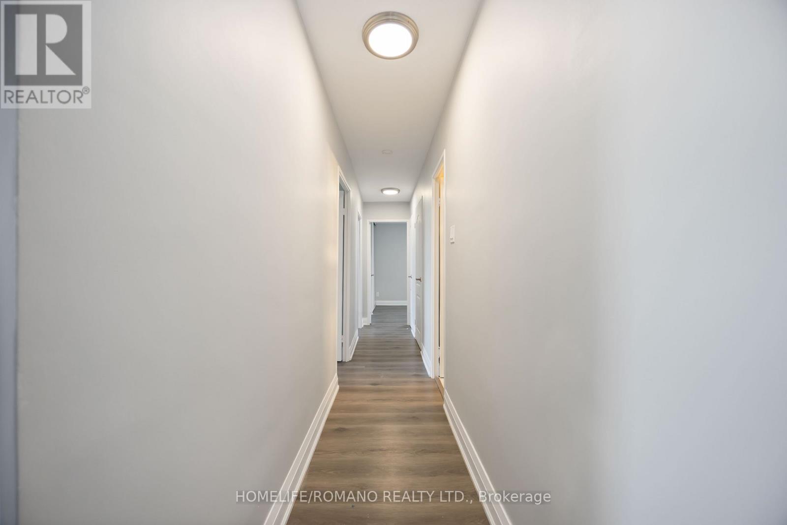 501 - 2835 Islington Avenue, Toronto, Ontario  M9L 2K2 - Photo 5 - W12439773