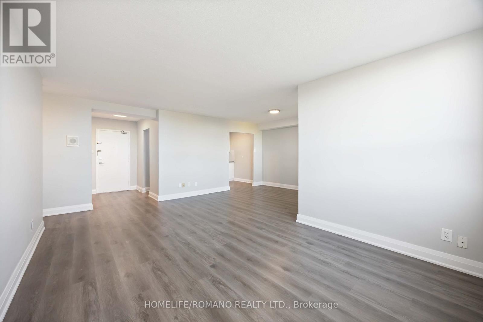 501 - 2835 Islington Avenue, Toronto, Ontario  M9L 2K2 - Photo 7 - W12439773