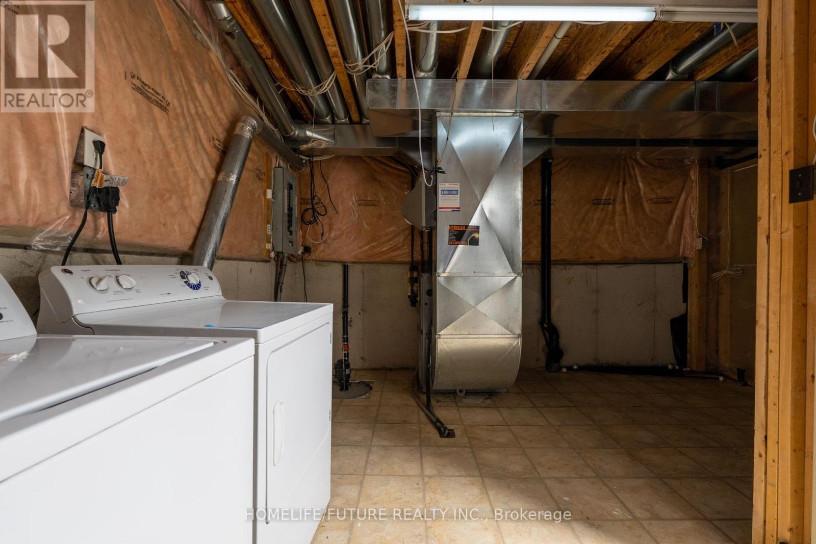 136 Manley Lane, Milton, Ontario  L9T 5N9 - Photo 49 - W12439785