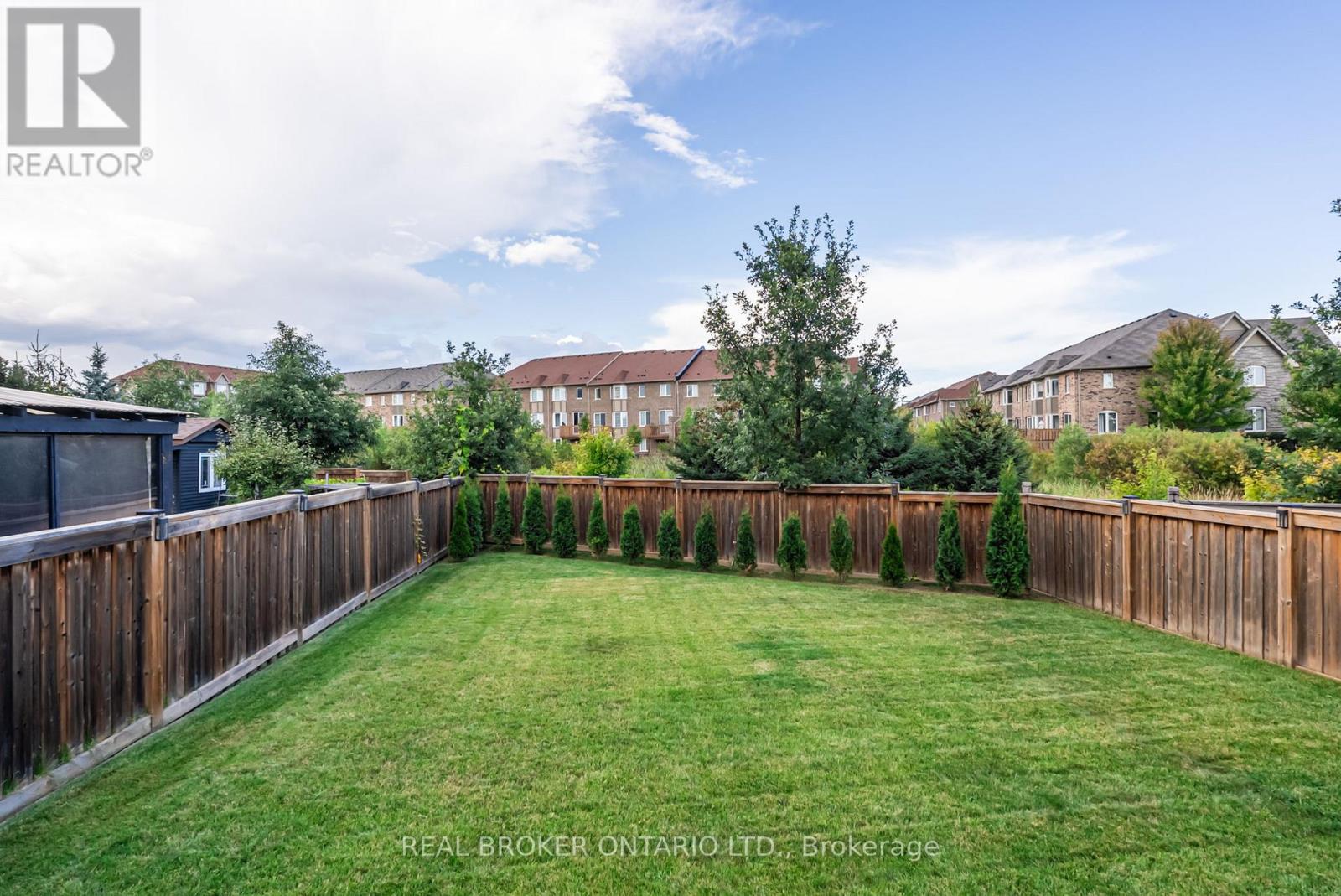 4 Mugford Crescent, Brampton, Ontario  L6Y 6A7 - Photo 46 - W12439788