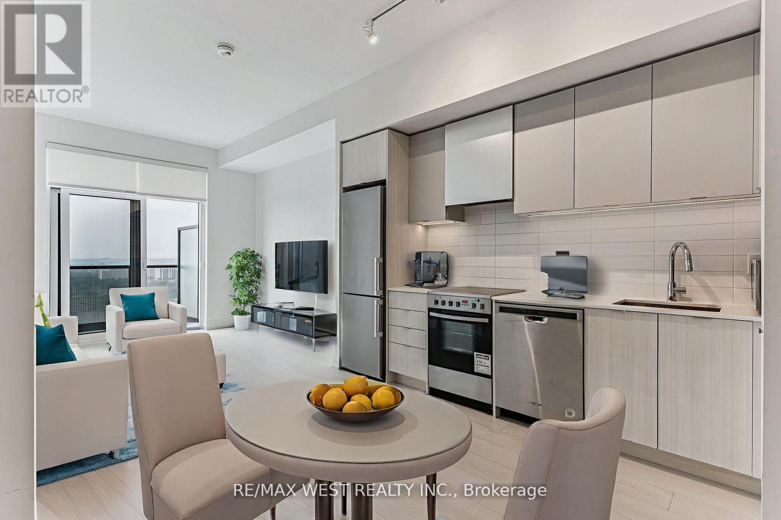 3310 - 30 Gibbs Road W, Toronto, Ontario  M9B 0E4 - Photo 5 - W12439801