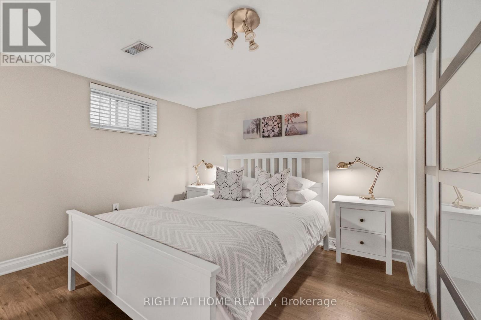 710 Hager Avenue, Burlington, Ontario  L7S 1R1 - Photo 28 - W12439835