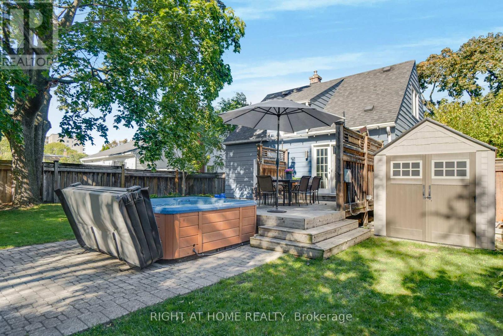 710 Hager Avenue, Burlington, Ontario  L7S 1R1 - Photo 39 - W12439835