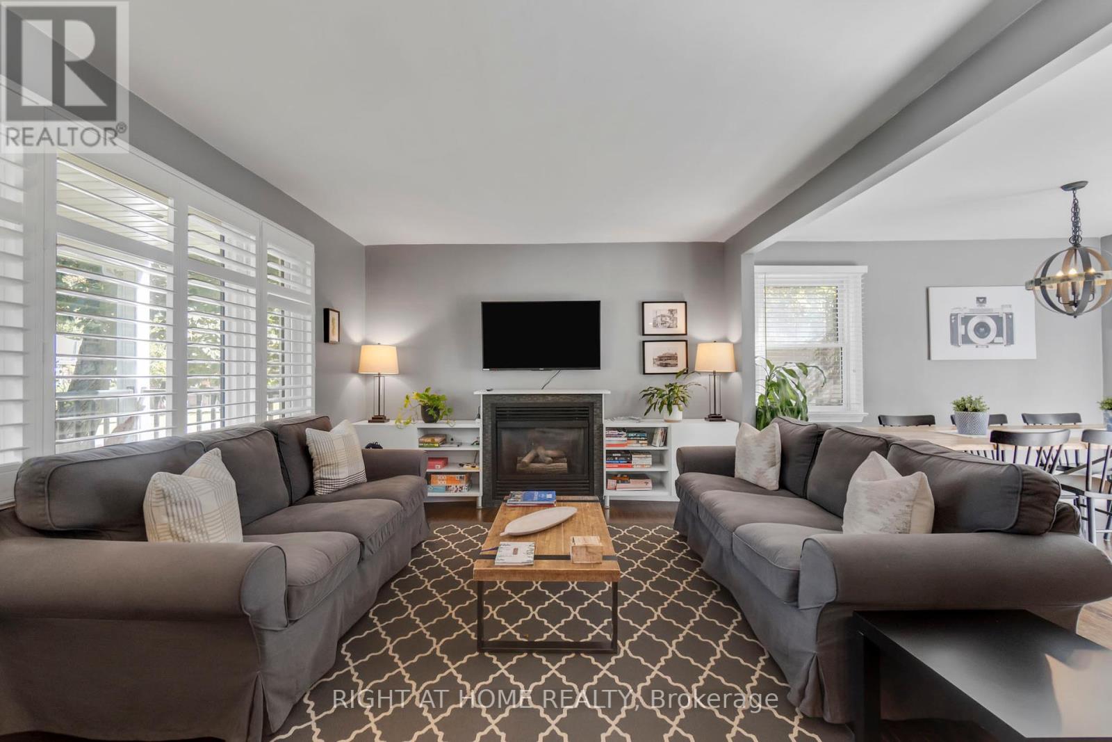 710 Hager Avenue, Burlington, Ontario  L7S 1R1 - Photo 6 - W12439835