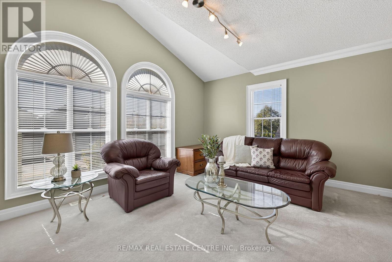 7 Larkmead Place, Brampton, Ontario  L6R 2R9 - Photo 25 - W12439846