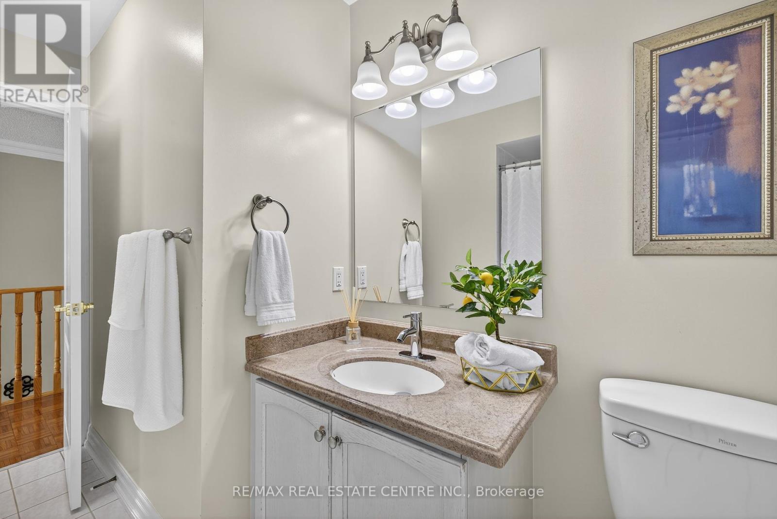 7 Larkmead Place, Brampton, Ontario  L6R 2R9 - Photo 34 - W12439846