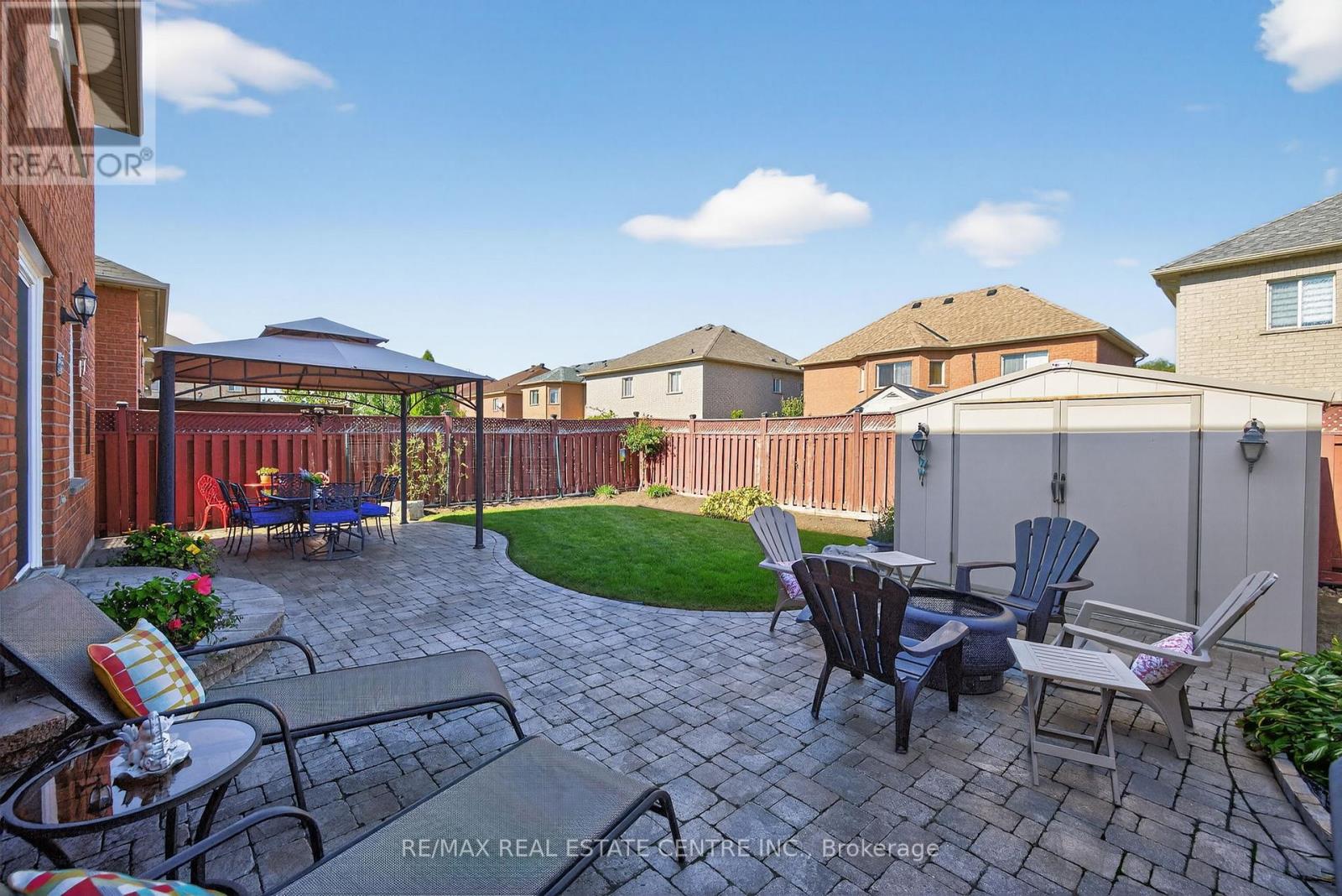 7 Larkmead Place, Brampton, Ontario  L6R 2R9 - Photo 44 - W12439846