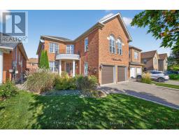 7 LARKMEAD PLACE, Brampton, Ontario