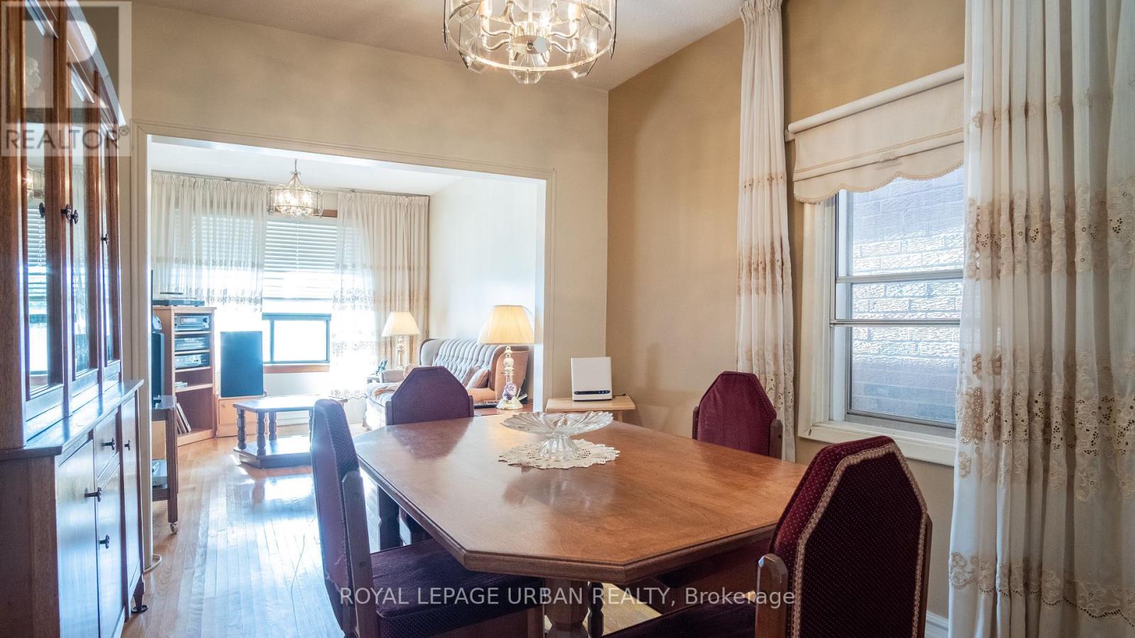 173 Ennerdale Road, Toronto, Ontario  M6E 4C8 - Photo 12 - W12439848
