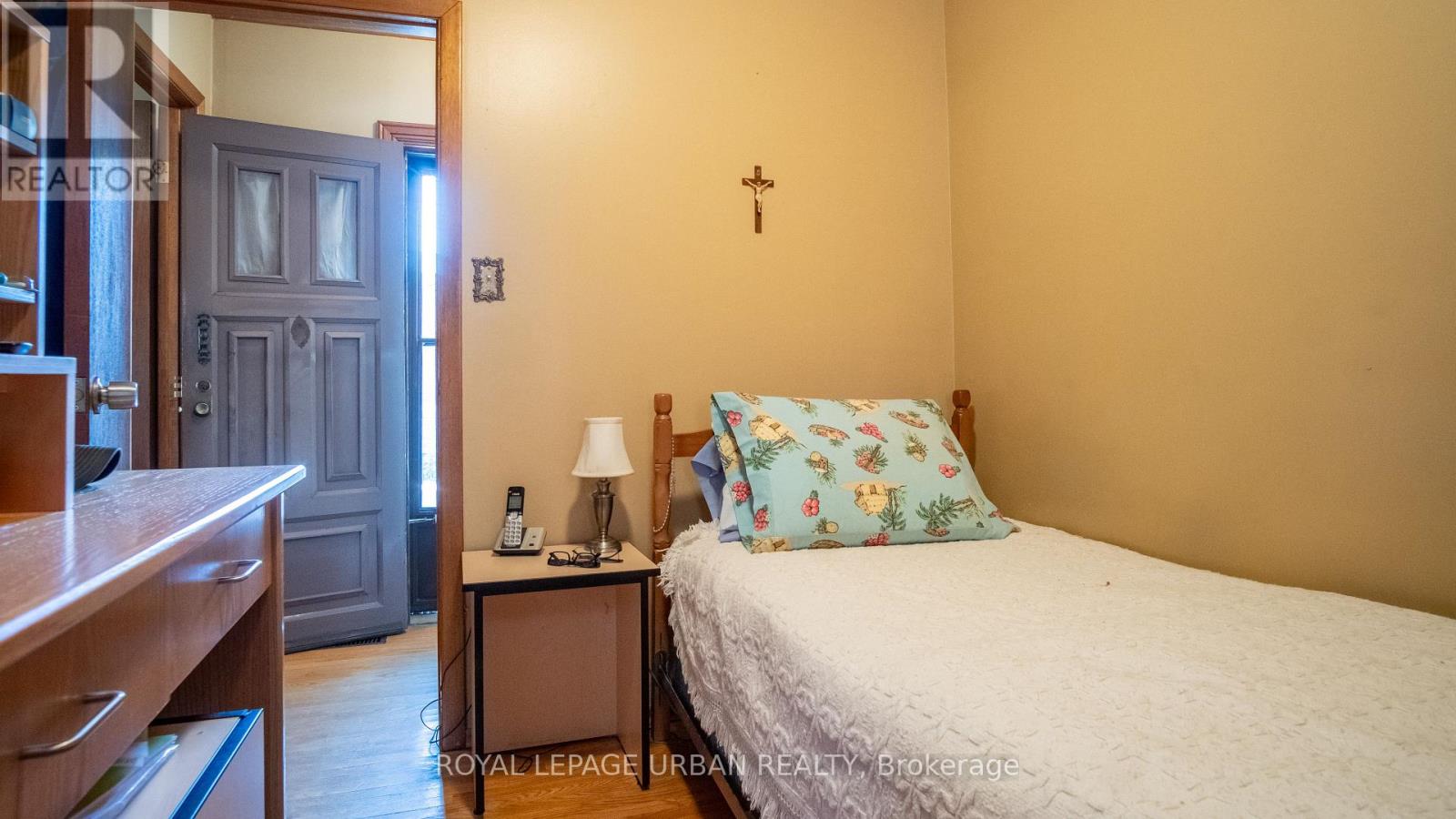 173 Ennerdale Road, Toronto, Ontario  M6E 4C8 - Photo 23 - W12439848