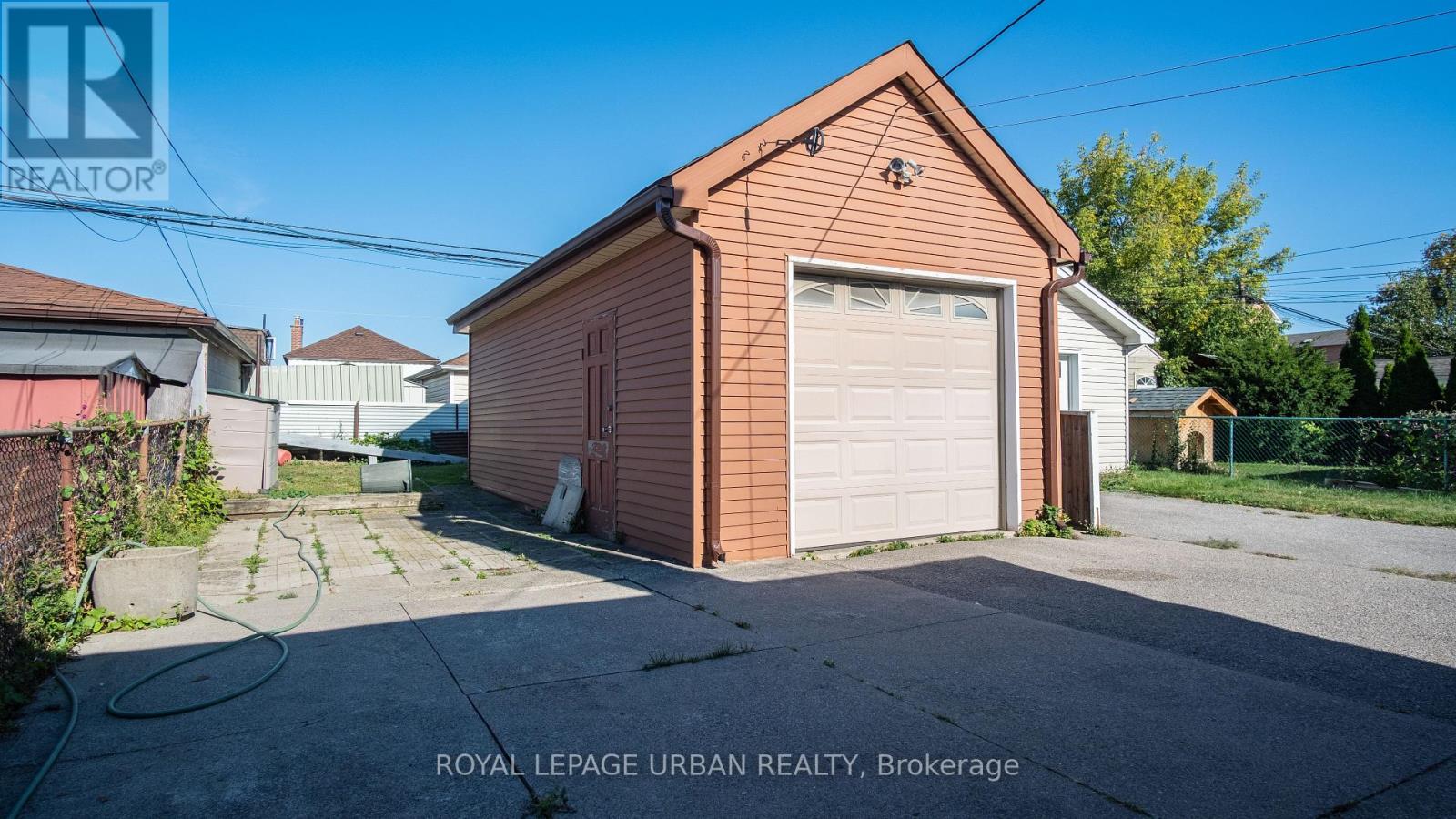 173 Ennerdale Road, Toronto, Ontario  M6E 4C8 - Photo 34 - W12439848
