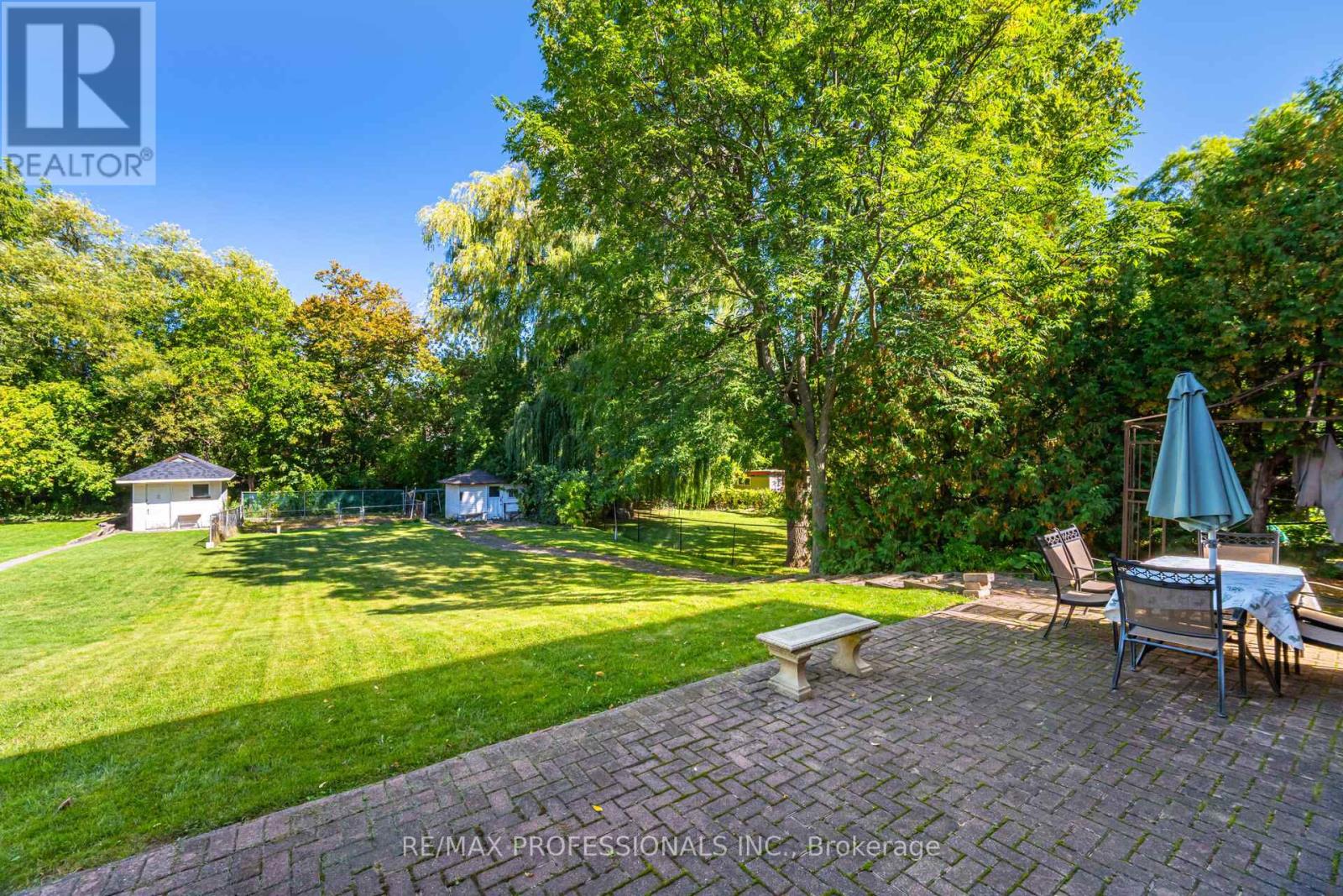 39 Elmcrest Road, Toronto, Ontario  M9C 3R7 - Photo 45 - W12439895