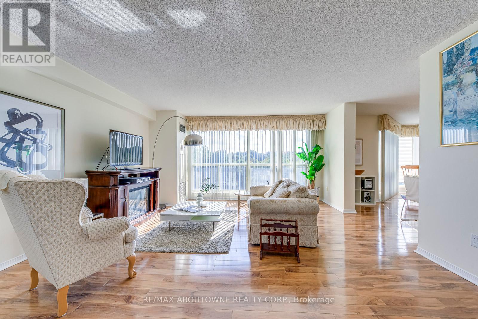 613 - 1700 The Collegeway Road, Mississauga, Ontario  L5L 4M2 - Photo 10 - W12439898