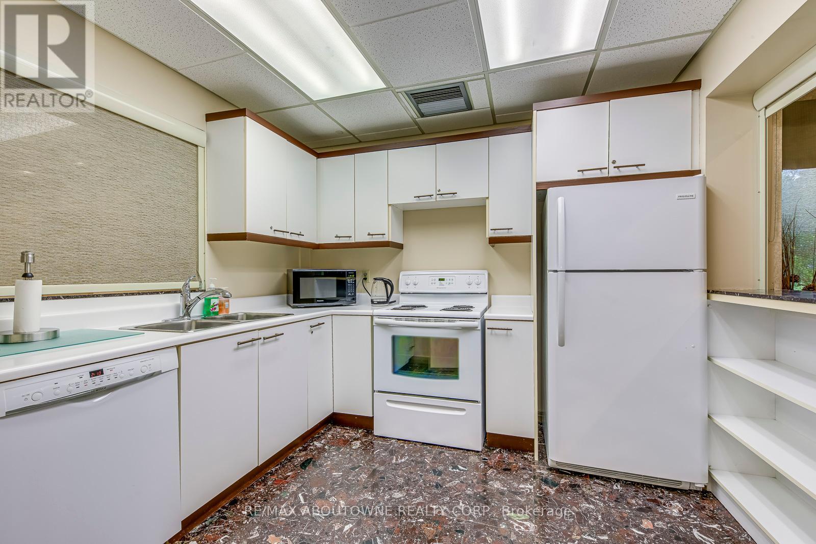 613 - 1700 The Collegeway Road, Mississauga, Ontario  L5L 4M2 - Photo 50 - W12439898