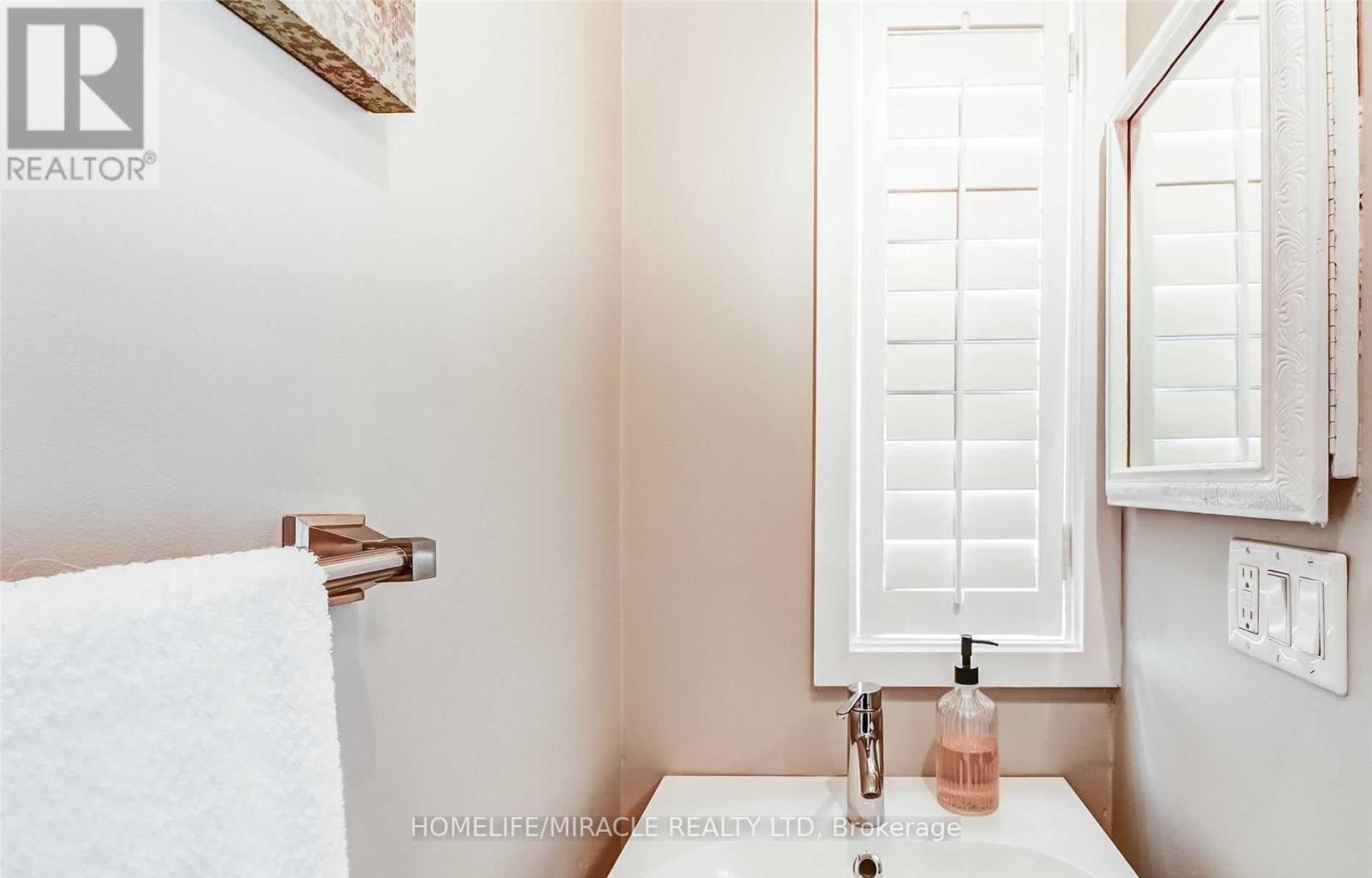 37 - 6855 Glen Erin Drive, Mississauga, Ontario  L5N 1P6 - Photo 20 - W12439926