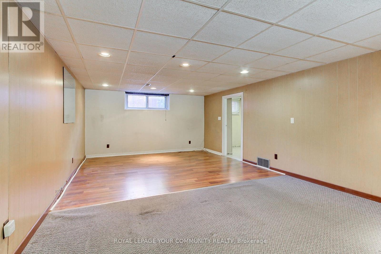 79 Sun Row Drive, Toronto, Ontario  M9P 3H9 - Photo 41 - W12439928