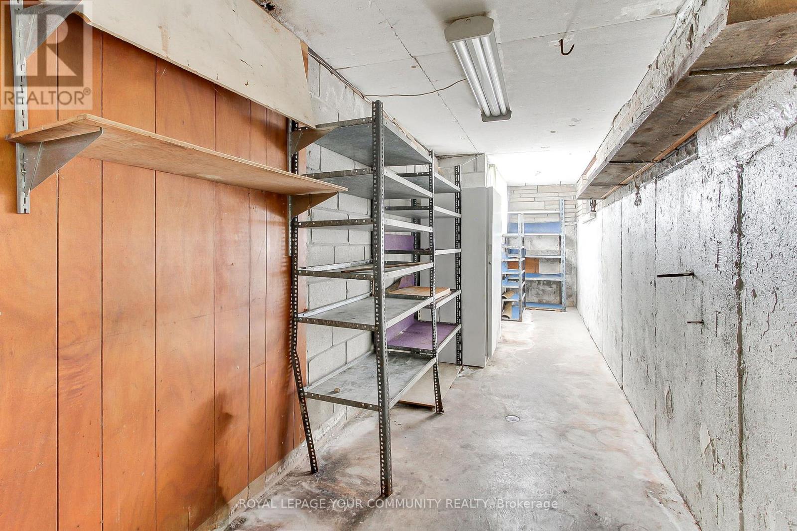 79 Sun Row Drive, Toronto, Ontario  M9P 3H9 - Photo 45 - W12439928