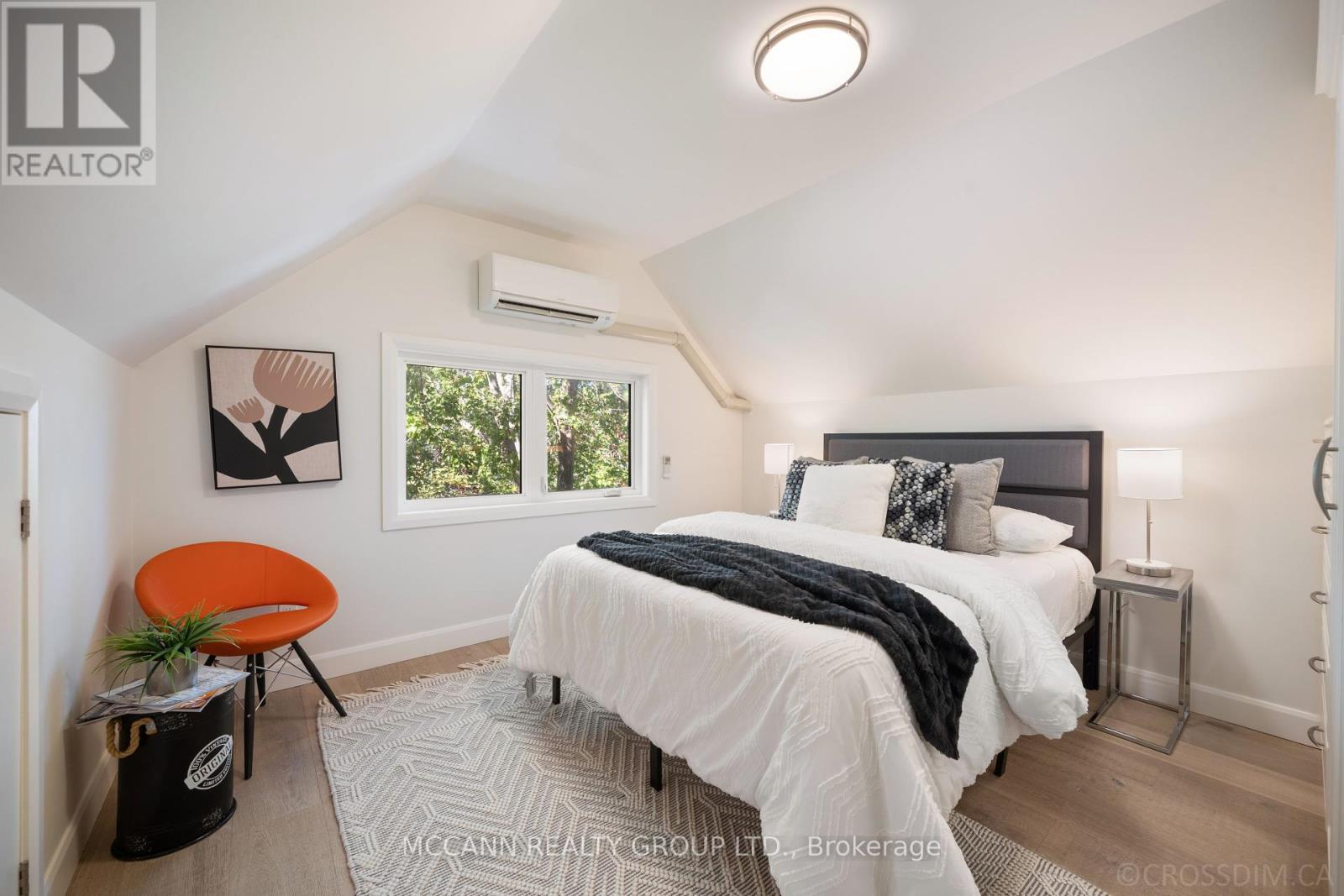 217 Pearson Avenue, Toronto, Ontario  M6R 1G6 - Photo 28 - W12439929
