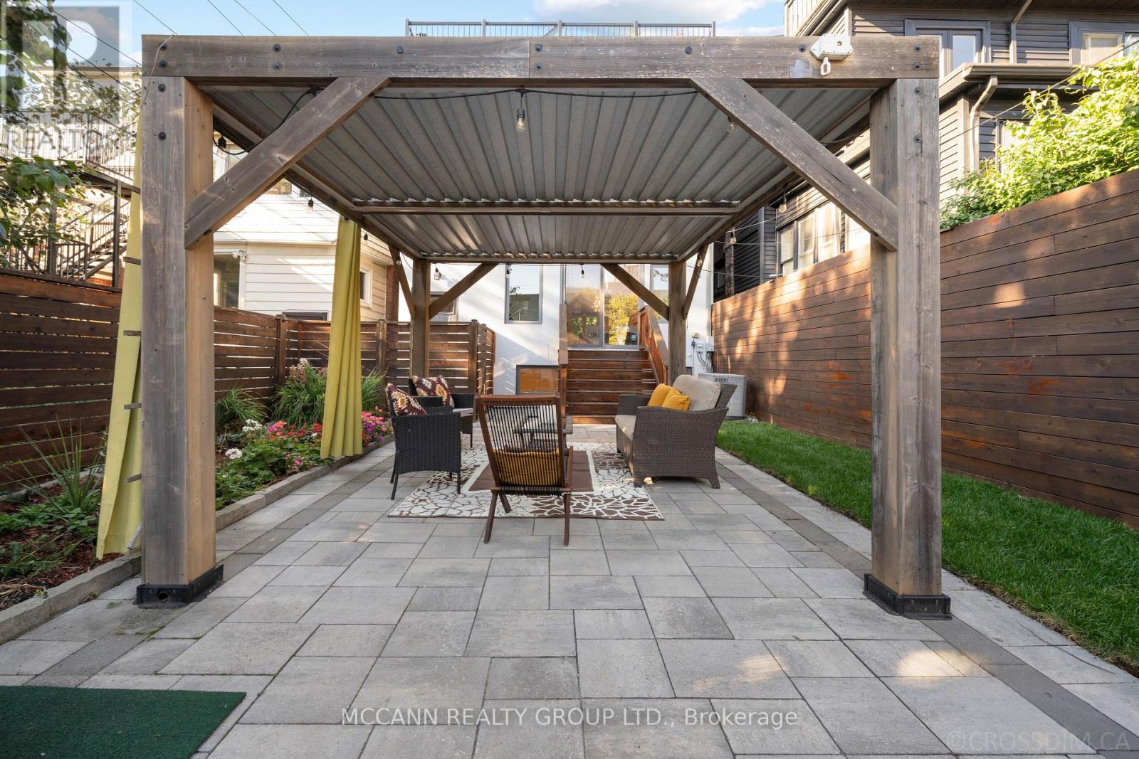 217 Pearson Avenue, Toronto, Ontario  M6R 1G6 - Photo 44 - W12439929