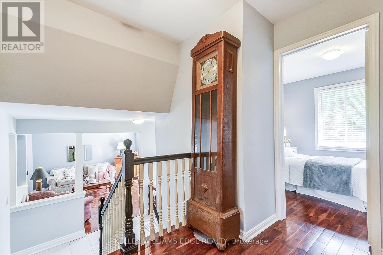 5203 Broughton Crescent, Burlington, Ontario  L7L 3C1 - Photo 13 - W12439939