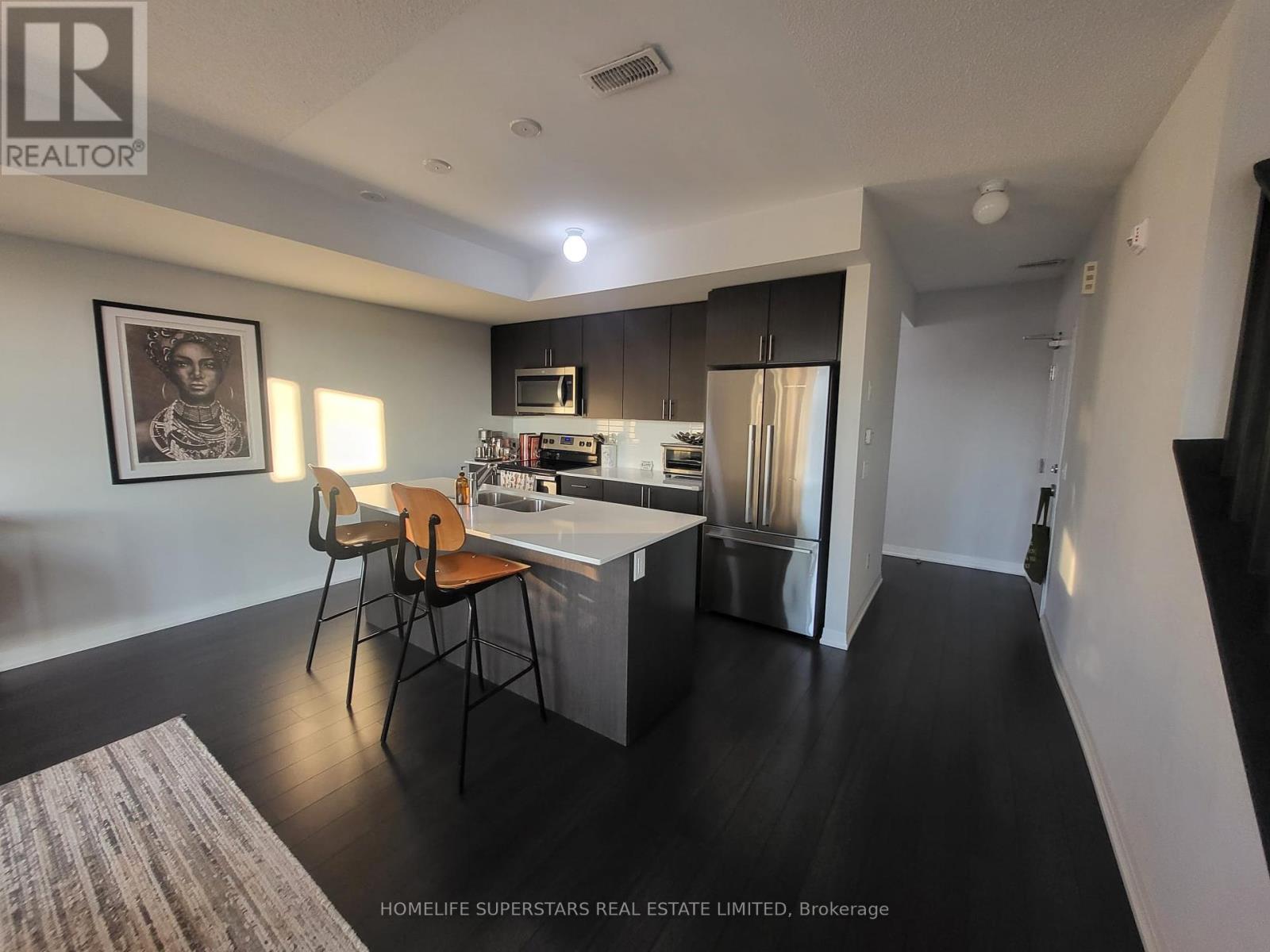 1200 Main Street E, Milton, Ontario  L9T 9K9 - Photo 2 - W12439941