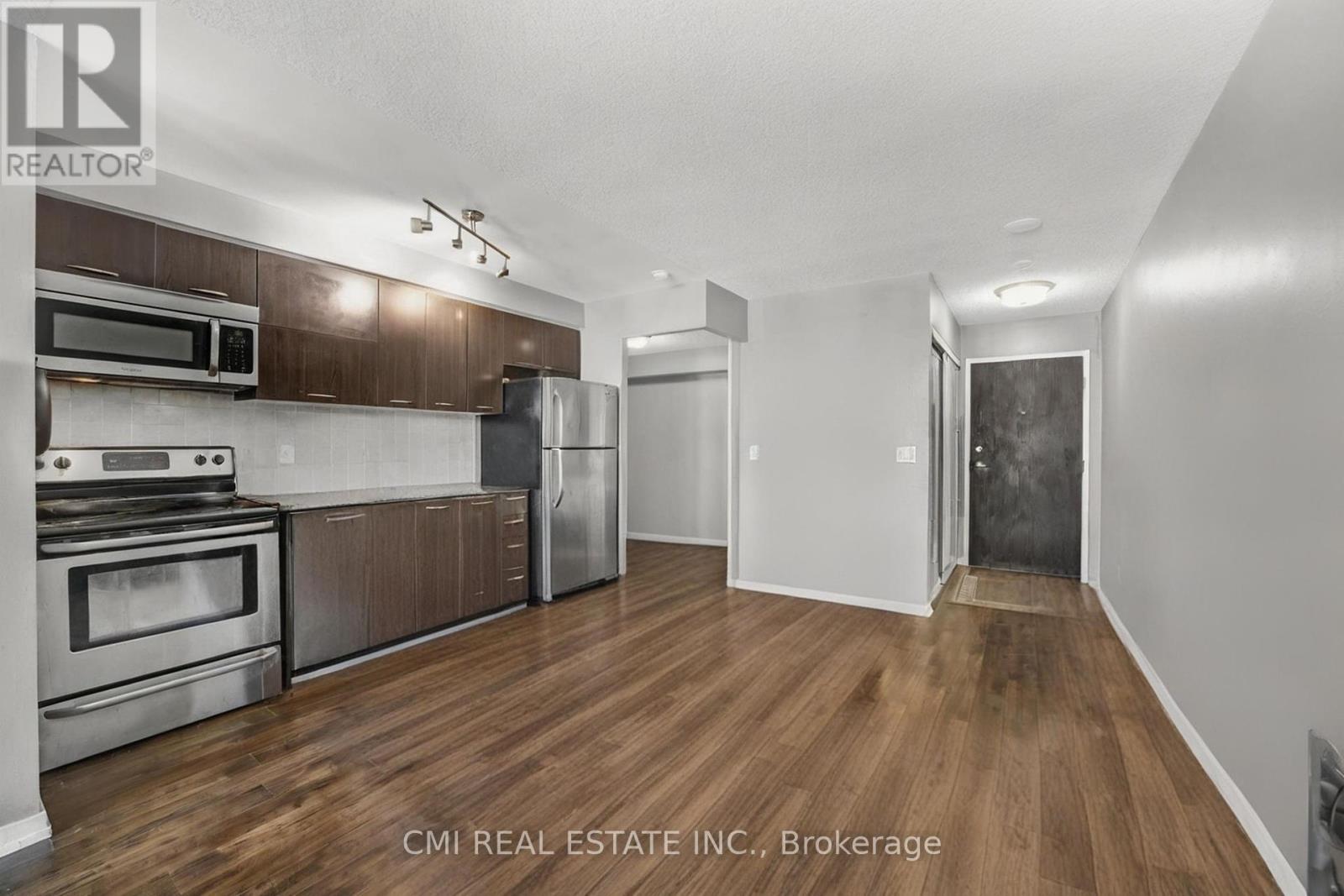 725 - 38 Joe Shuster Way, Toronto, Ontario  M6K 0A5 - Photo 11 - W12439973