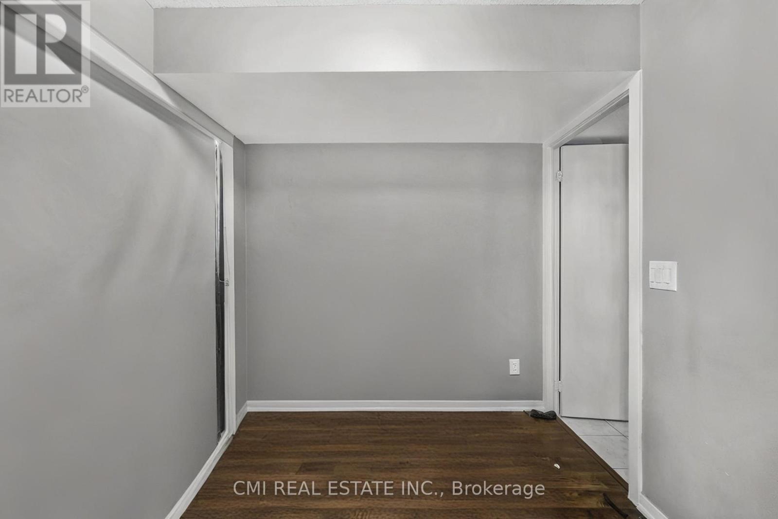 725 - 38 Joe Shuster Way, Toronto, Ontario  M6K 0A5 - Photo 20 - W12439973