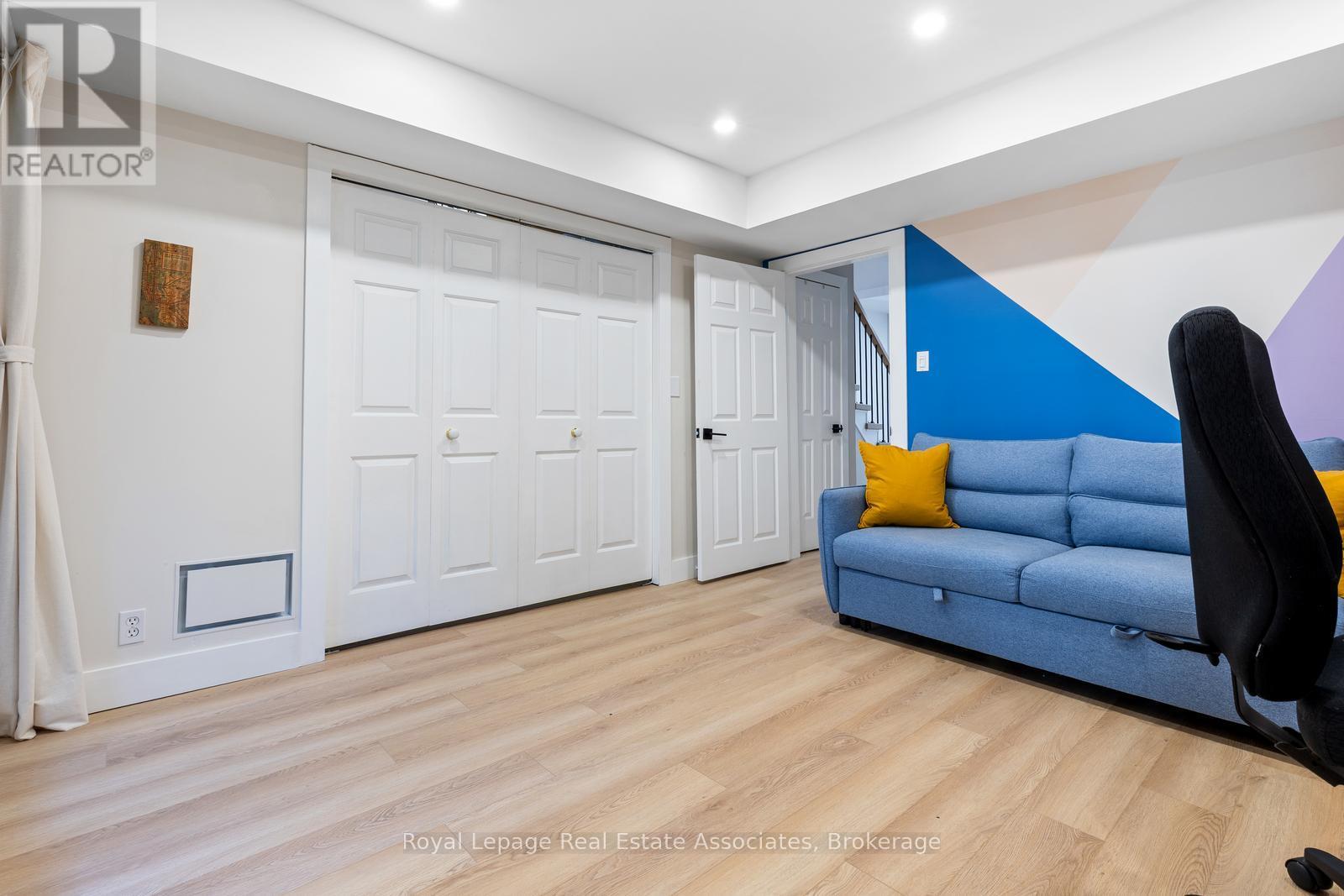 20 - 1020 Walden Circle, Mississauga, Ontario  L5J 4J9 - Photo 7 - W12439987