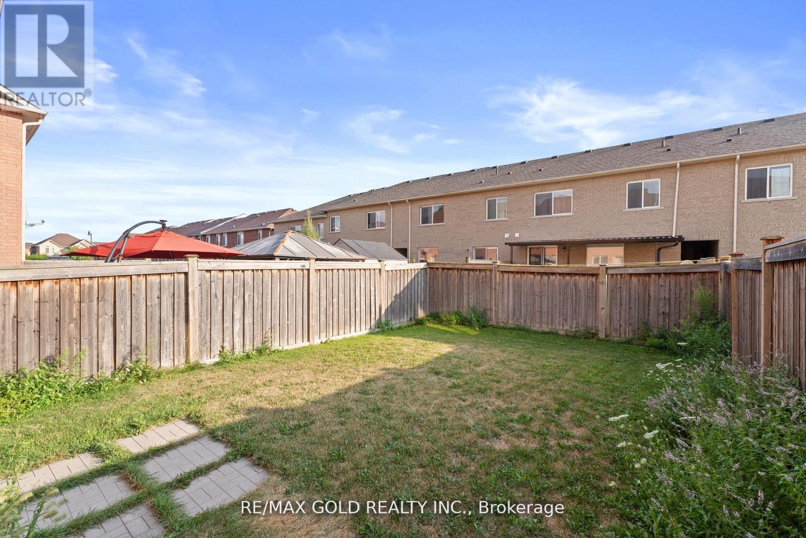 22 Nutwood Way, Brampton, Ontario  L6R 0X7 - Photo 37 - W12439996
