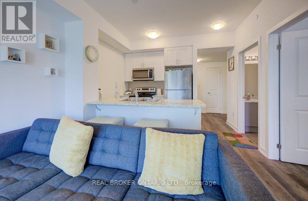 1108 - 460 Dundas Street E, Hamilton, Ontario  L0R 2H4 - Photo 6 - X12439817