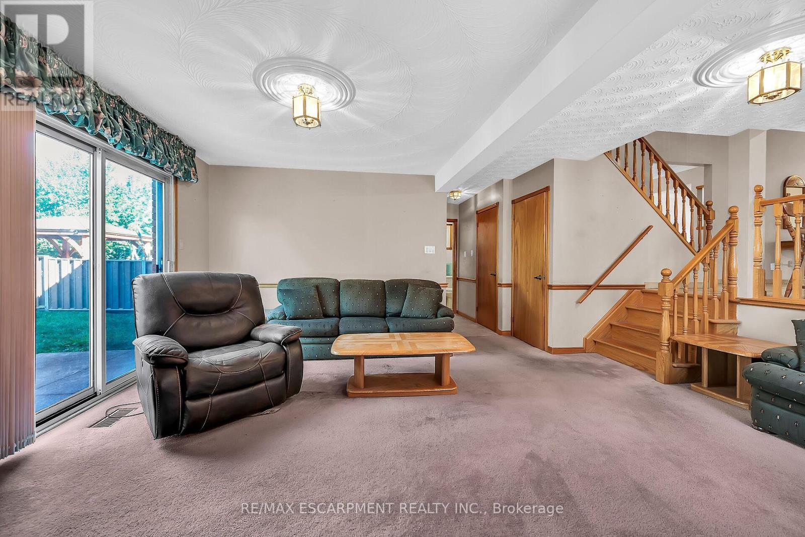 65 Ellington Avenue, Hamilton, Ontario  L8E 3T5 - Photo 32 - X12439819