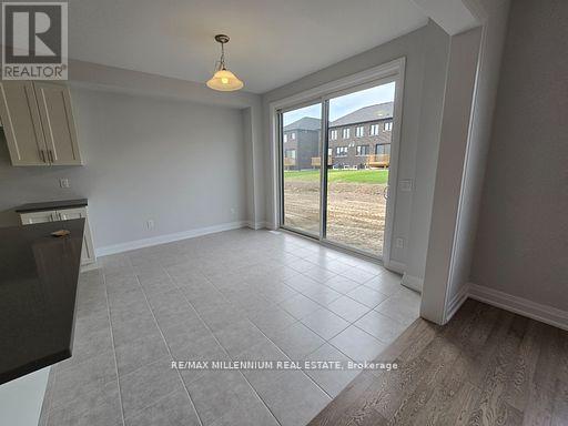 813 Knights Lane, Woodstock, Ontario  N4T 0P3 - Photo 11 - X12439862