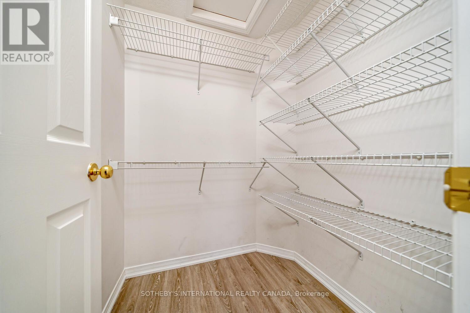 571 Wild Iris Avenue, Waterloo, Ontario  N2V 2X5 - Photo 21 - X12439868