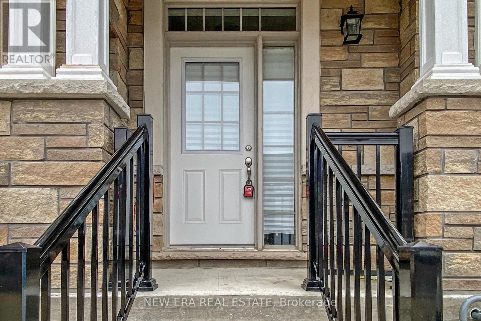 166 Flagg Avenue, Brant, Ontario  N3L 0K5 - Photo 4 - X12439988