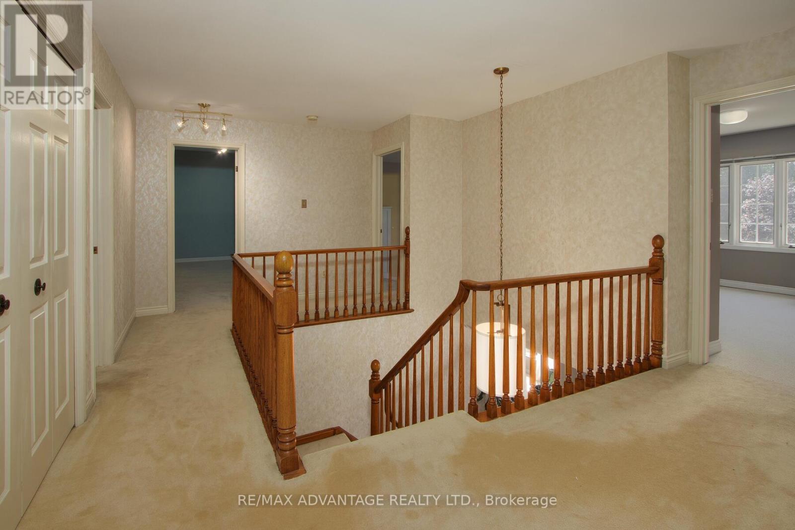 15 Sprucedale Court, London North, Ontario  N5X 2N9 - Photo 14 - X12359891