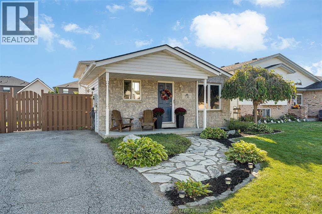 MLS# 25025107: 736 RICHMOND STREET, Amherstburg, Canada