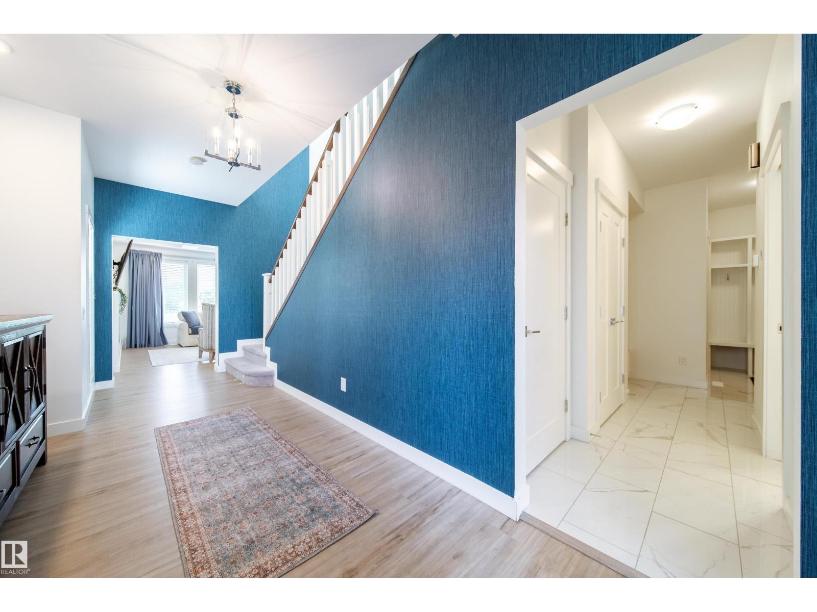 6204 67 St, Beaumont, Alberta  T4X 2E3 - Photo 5 - E4454423