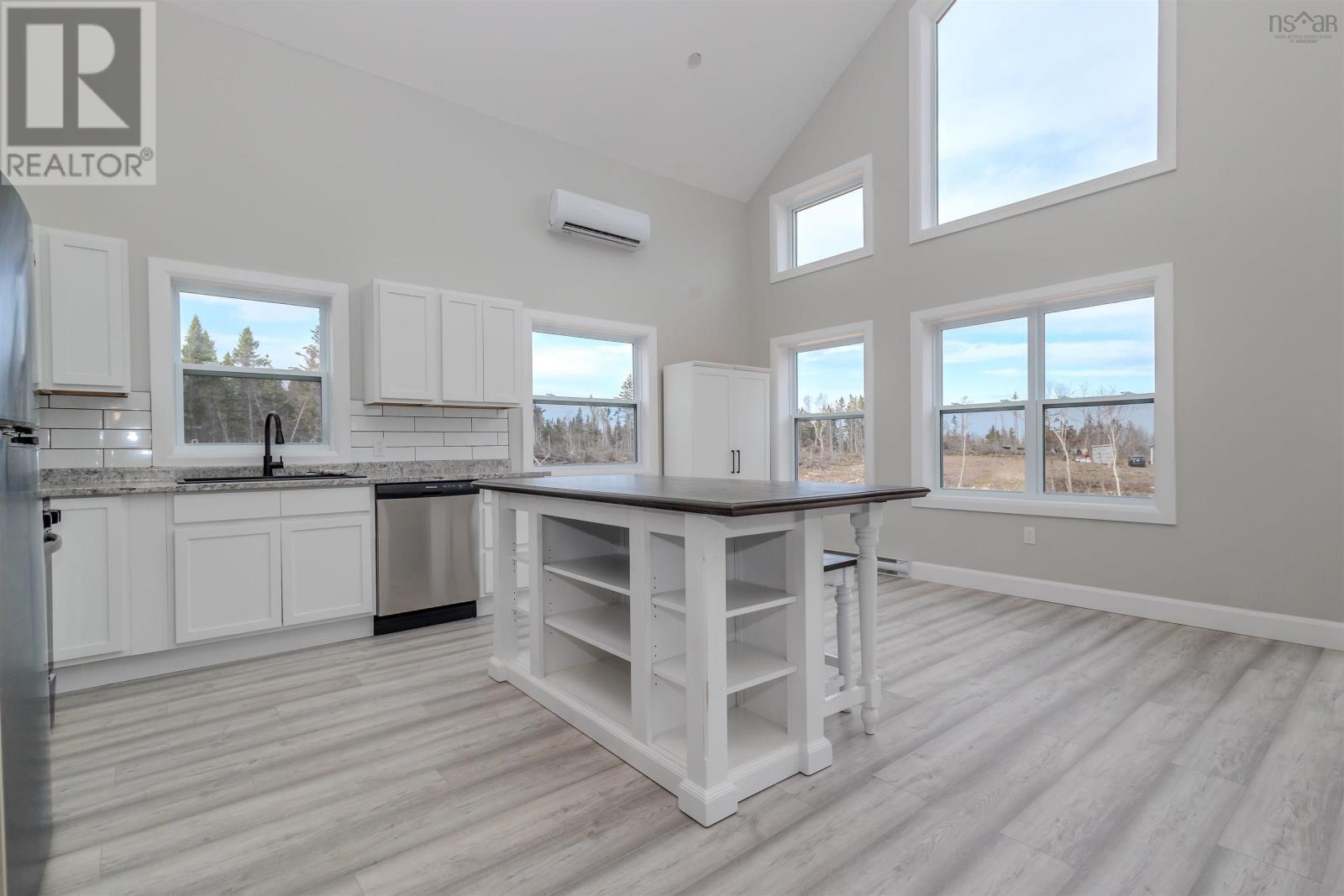 36 Brewer Drive, Mira Gut, Nova Scotia  B1K 2W4 - Photo 7 - 202520816