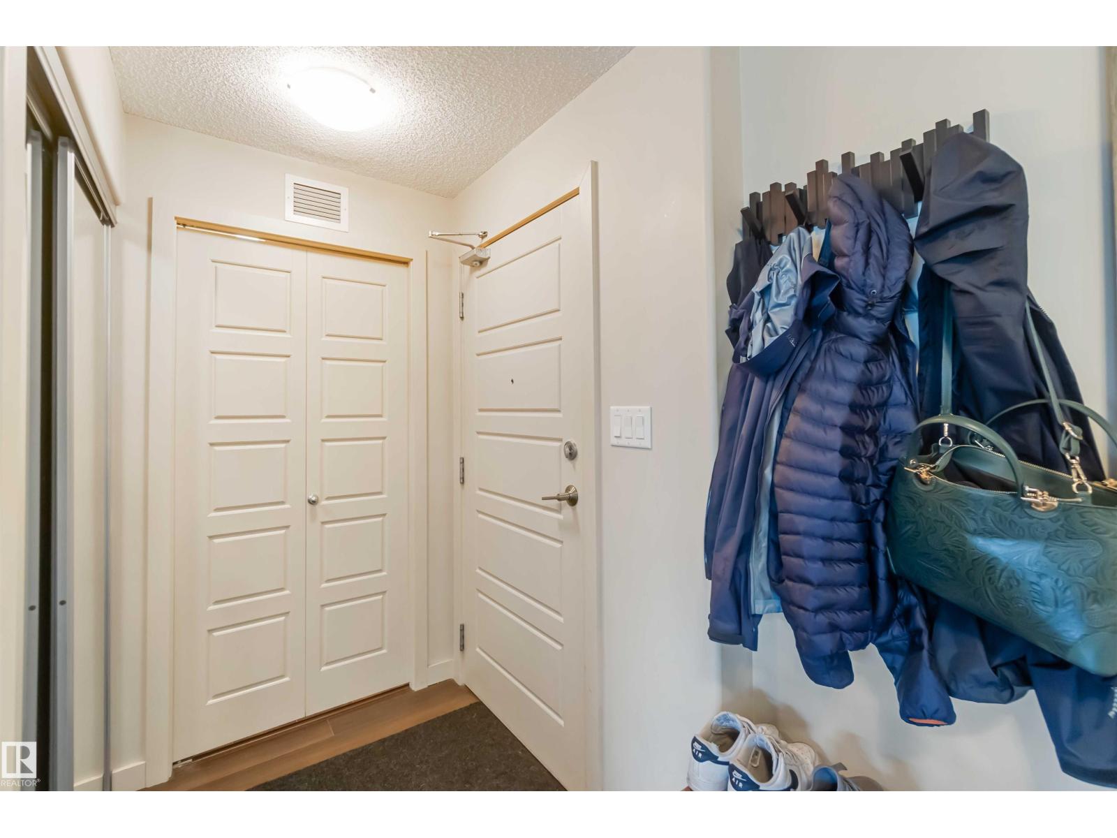 #316 6084 Stanton Dr Sw, Edmonton, Alberta  T6X 0Z4 - Photo 2 - E4460397