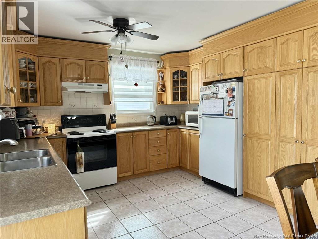387 Highplain Crescent, Miramichi, New Brunswick  E1V 1B3 - Photo 5 - NB127815
