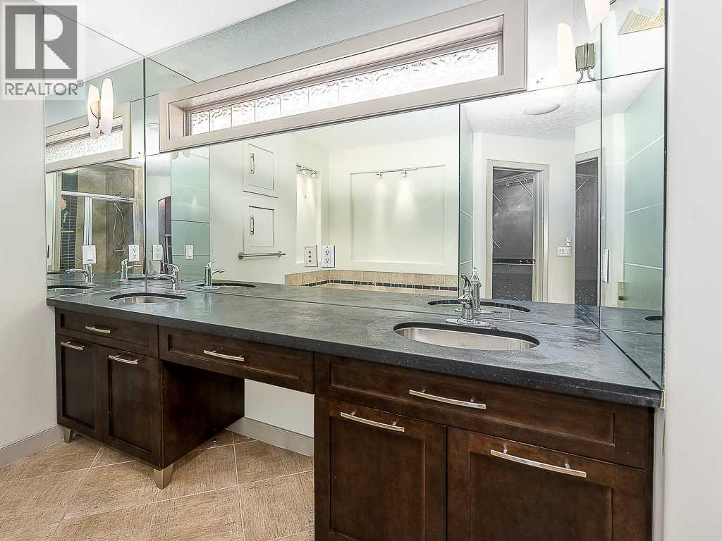 91 Discovery Ridge Boulevard Sw, Calgary, Alberta  T3H 4Y2 - Photo 35 - A2252948
