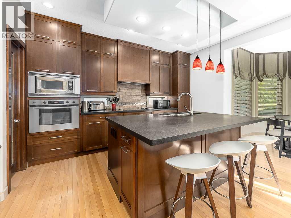 91 Discovery Ridge Boulevard Sw, Calgary, Alberta  T3H 4Y2 - Photo 5 - A2252948