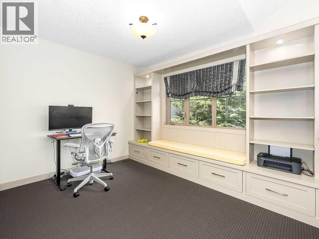 91 Discovery Ridge Boulevard Sw, Calgary, Alberta  T3H 4Y2 - Photo 25 - A2252948
