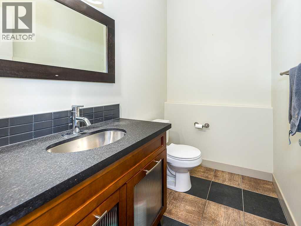 91 Discovery Ridge Boulevard Sw, Calgary, Alberta  T3H 4Y2 - Photo 22 - A2252948