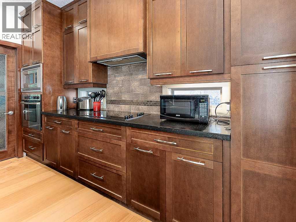 91 Discovery Ridge Boulevard Sw, Calgary, Alberta  T3H 4Y2 - Photo 6 - A2252948