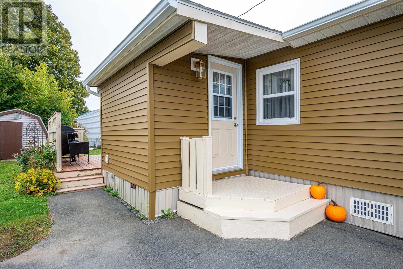 22 Cocoa Street, Halifax, Nova Scotia  B2W 4W5 - Photo 35 - 202524569