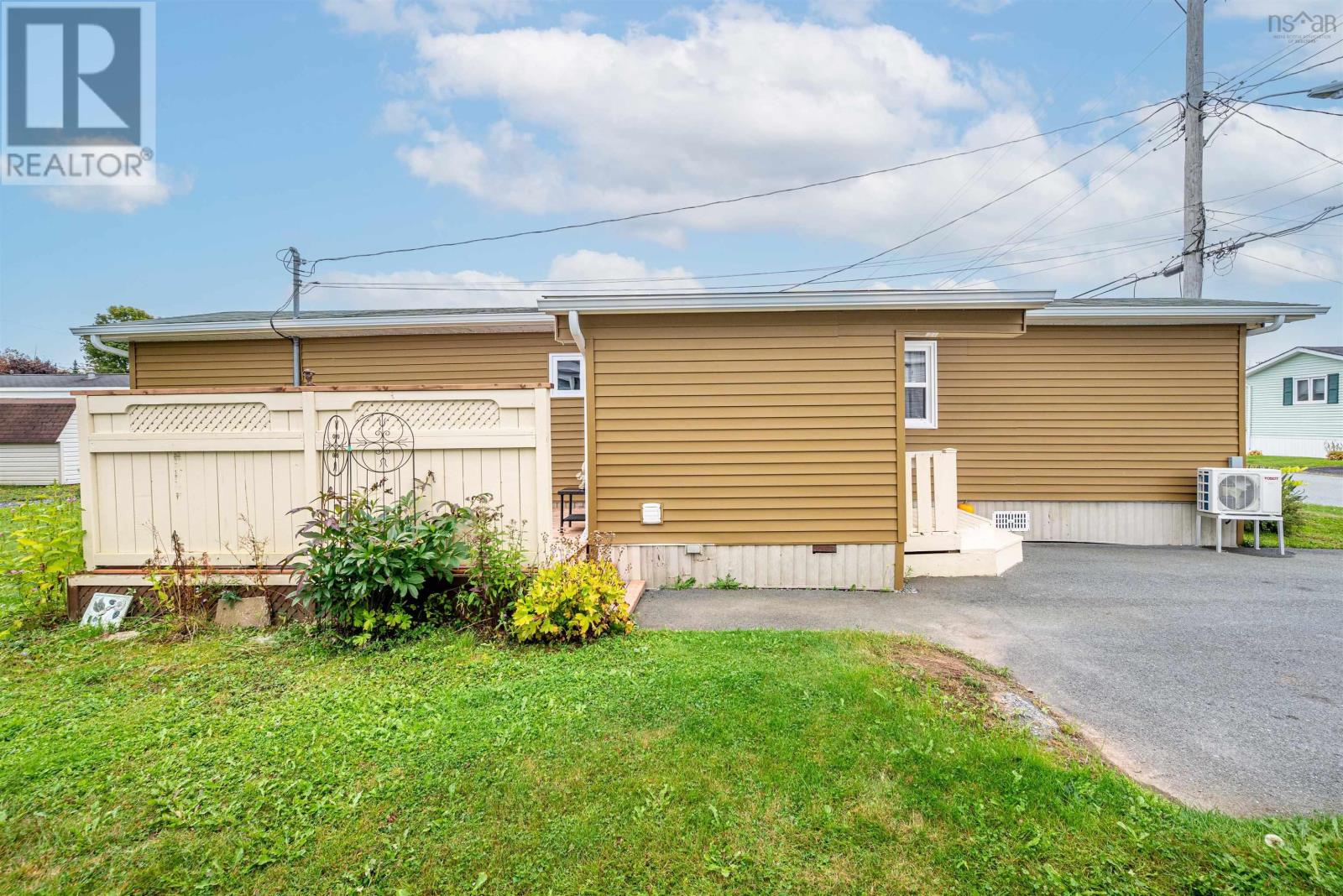 22 Cocoa Street, Halifax, Nova Scotia  B2W 4W5 - Photo 5 - 202524569