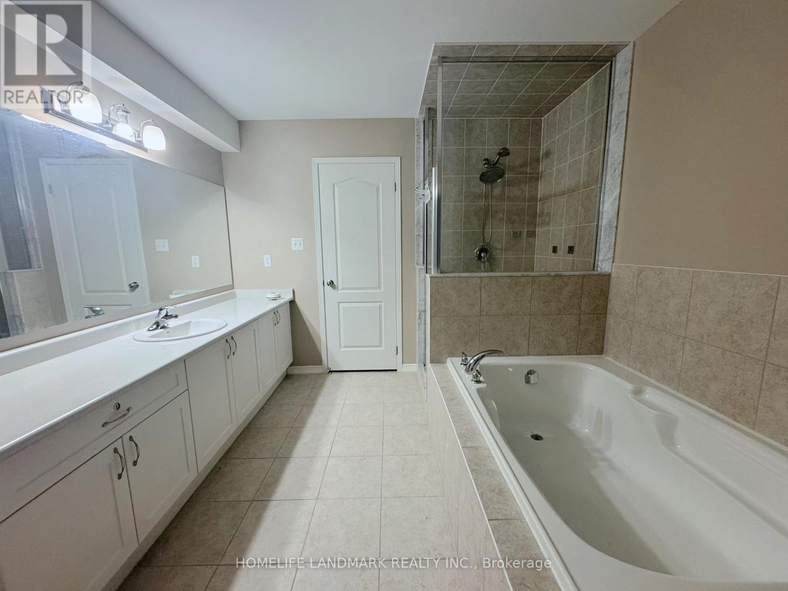 2653 Eaglesham Path, Oshawa, Ontario  L1L 0M7 - Photo 19 - E12335687