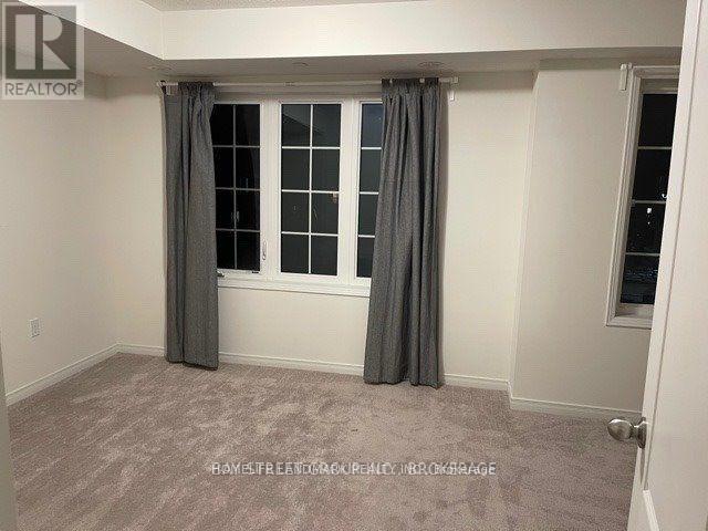 2653 Eaglesham Path, Oshawa, Ontario  L1L 0M7 - Photo 9 - E12335687